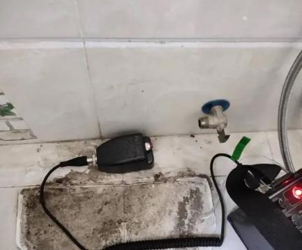 株洲市屋顶漏水维修公司分享下卫生间漏水的危害及解决方法